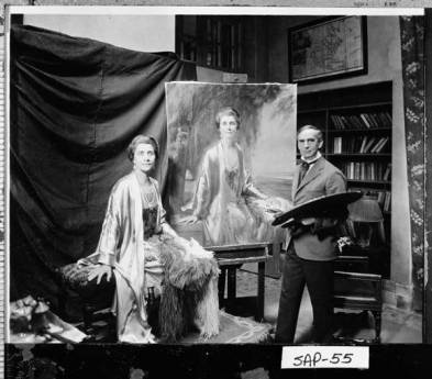 mrs-coolidge-with-painter-salisbury-and-portrait