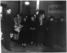 Mrs. Coolidge distributed Christmas baskets for the Salvation Army 12-24-1927